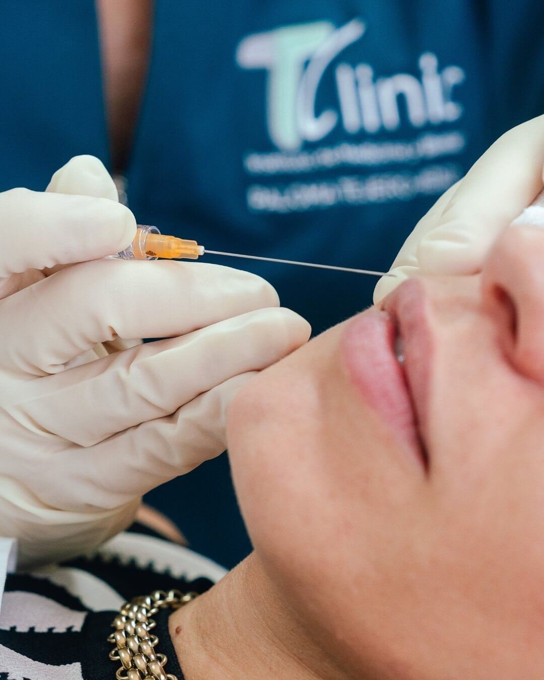 7 tclinic-medicina-estetica-bienestar-toledo-dermatologia-cirugia-plastica-ginecologia-regenerativa-capilar-medicina-regenerativa-rehabilitacion-obesidad-longevidad-oncologia